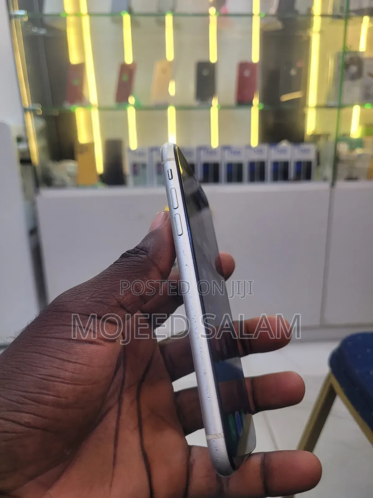 Apple iPhone 11 64 GB White