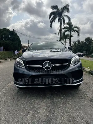 Mercedes-Benz GLE-Class 2016 Gray