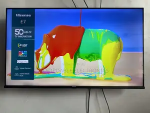 43” Hisense E7 Qled Smart TV
