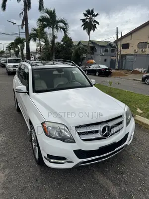 Mercedes-Benz GLK-Class 350 4MATIC 2014 White