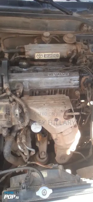 Toyota Camry Automatic 1999 Silver
