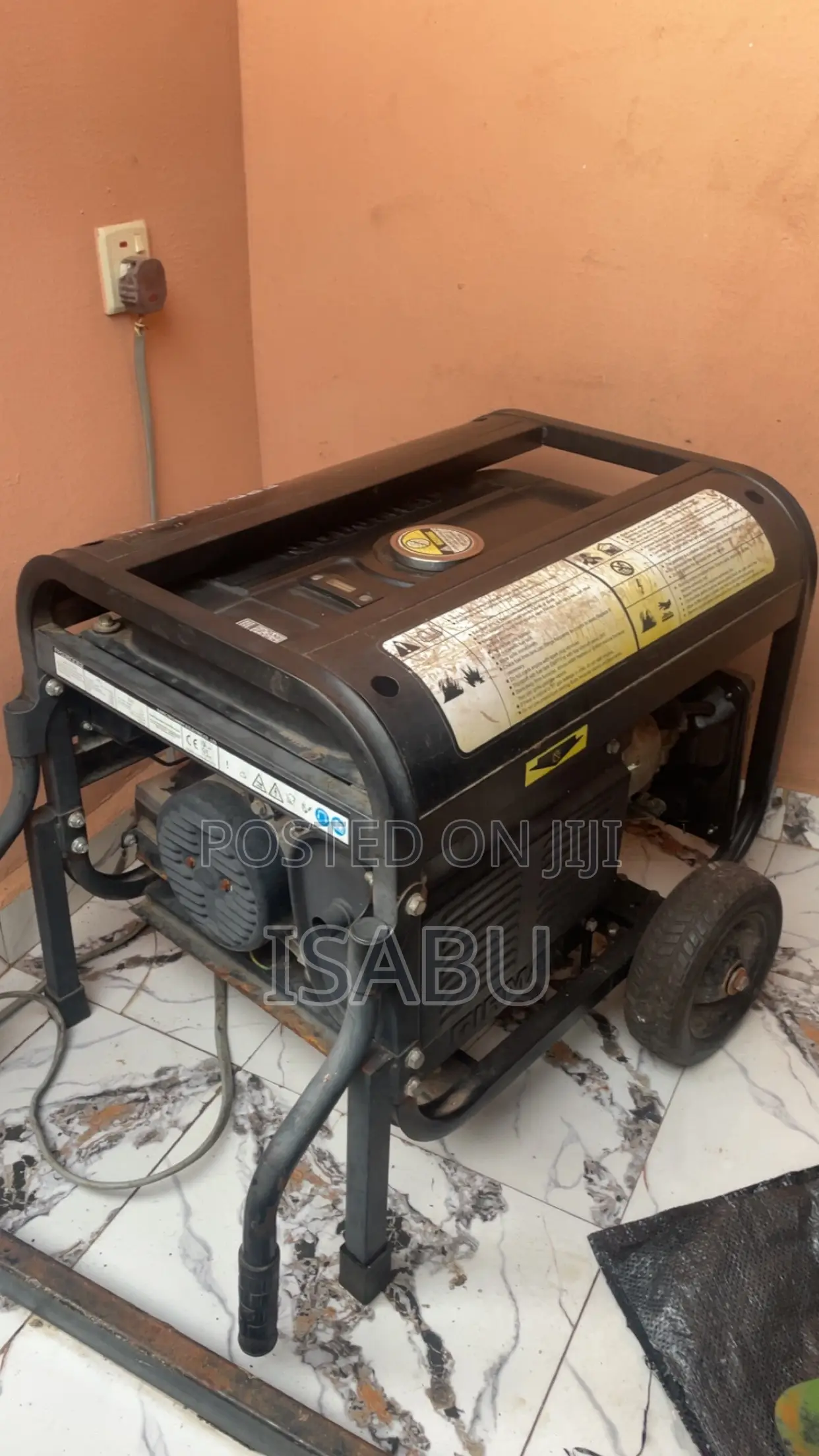 Neatly Used Generator