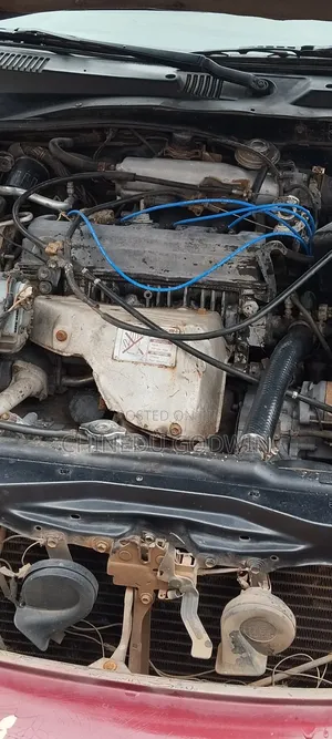Toyota Corona Premio 2000 Red