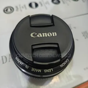 Canon EF 50mm 1:1.4 USM Lens