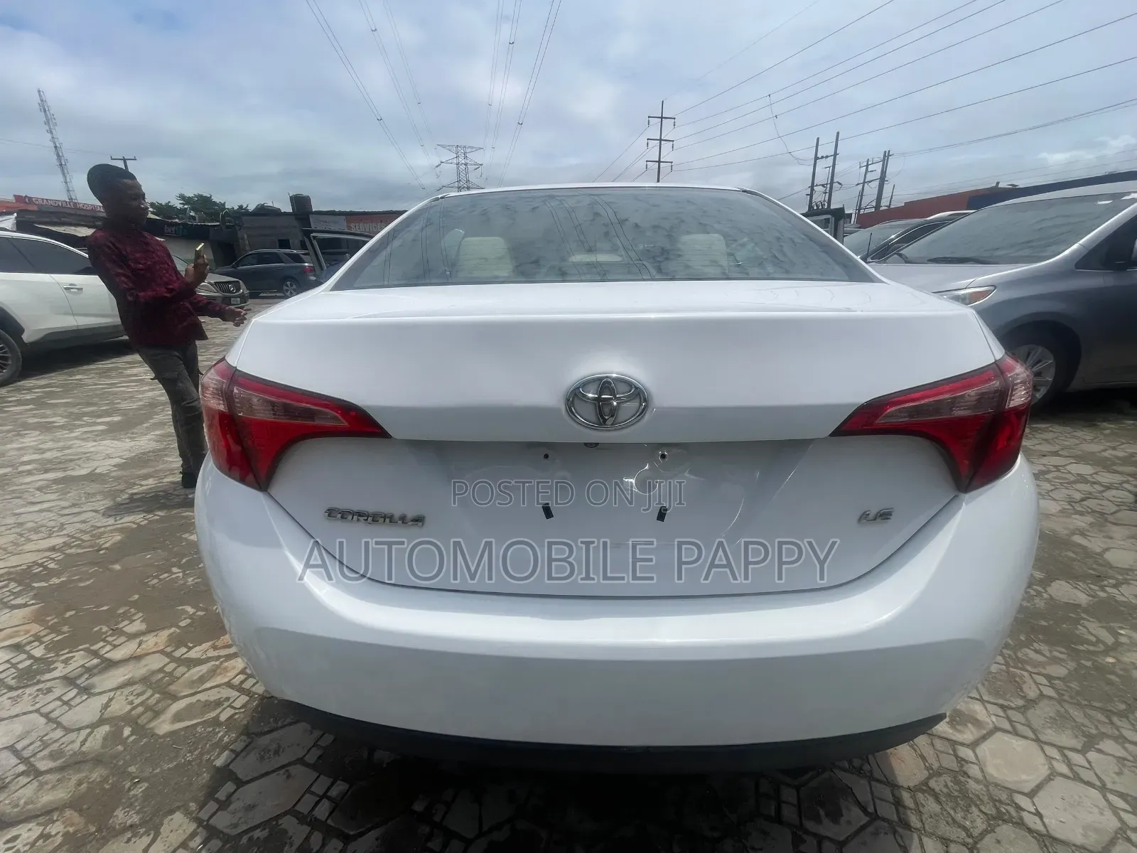 Toyota Corolla 2018 White