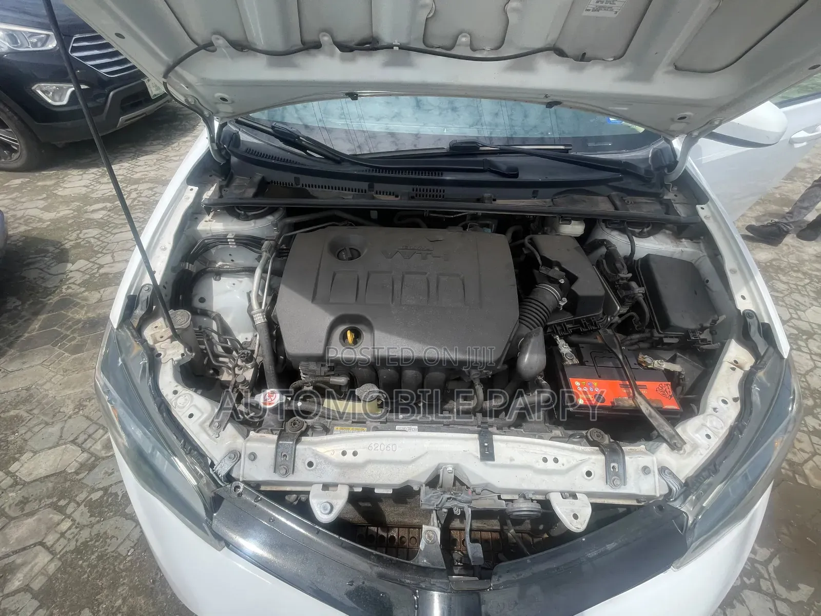 Toyota Corolla 2018 White