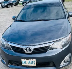 Toyota Camry 2014 Gray