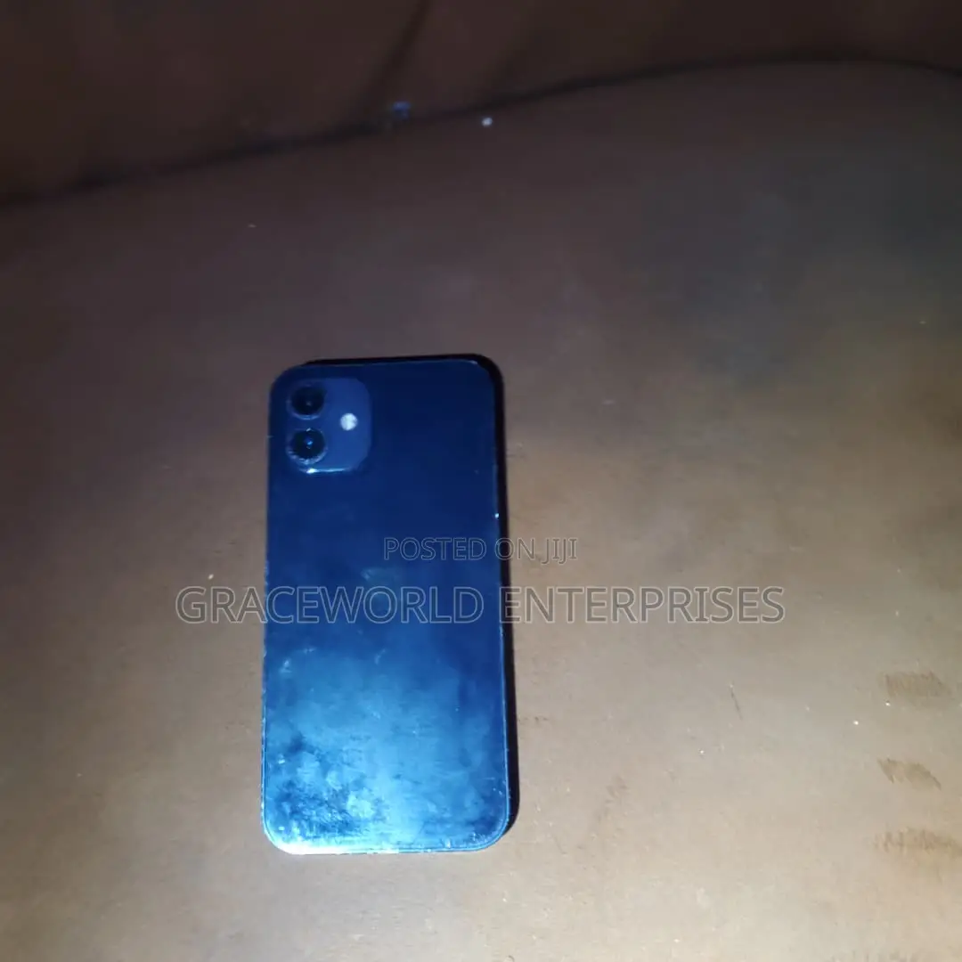 Apple iPhone 12 64 GB Graphite