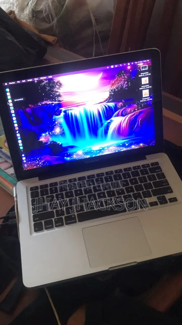 Laptop Apple MacBook 2012 8GB Intel Core i5 HDD 500GB