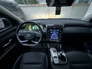 Hyundai Tucson 2023 White