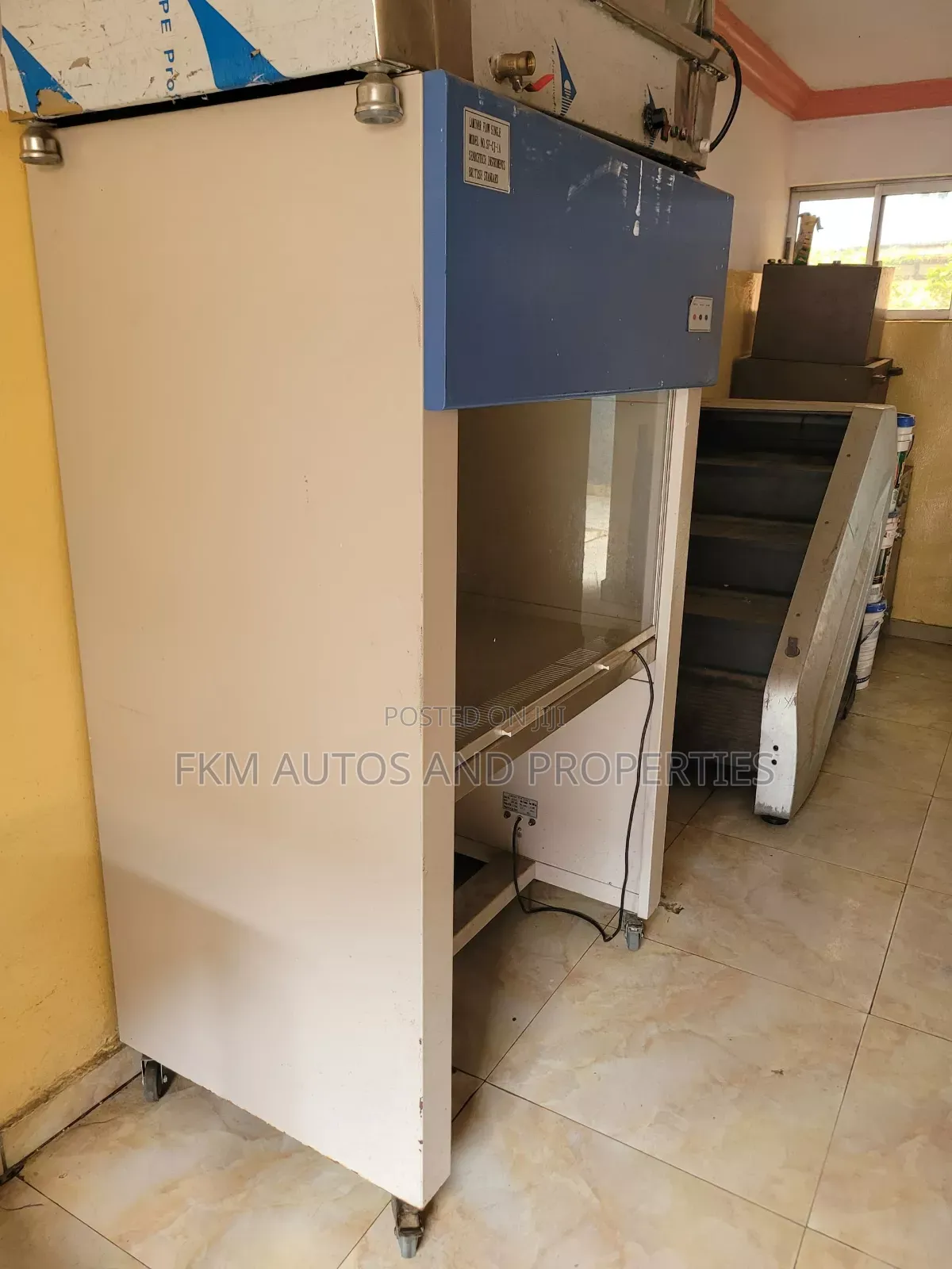Laminar Airflow Single Workstation