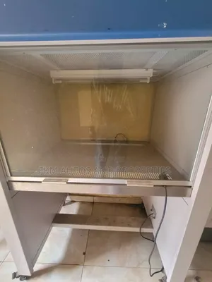 Laminar Airflow Single Workstation