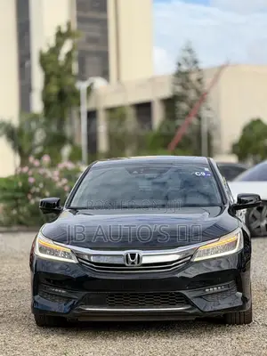 Honda Accord Touring V6 4dr Sedan FWD (3.5L 6cyl 6A) 2017 Black
