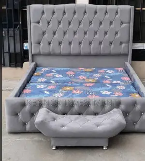 Topnotch 6 by 6 Bedframe With an Ottoman