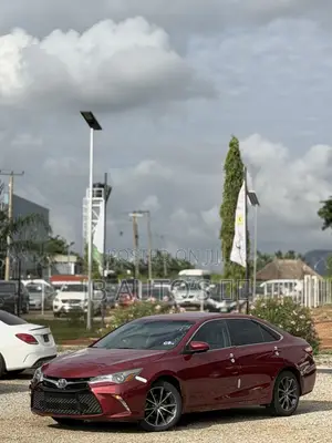 Toyota Camry XSE 4dr Sedan (2.5l 4cyl 6A) 2016 Red