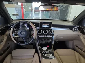 Mercedes-Benz GLC-Class 2017 Black