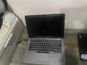 Laptop Dell Latitude 5410 16GB Intel Core i7 SSD 512GB