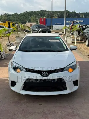 Toyota Corolla 2014 White