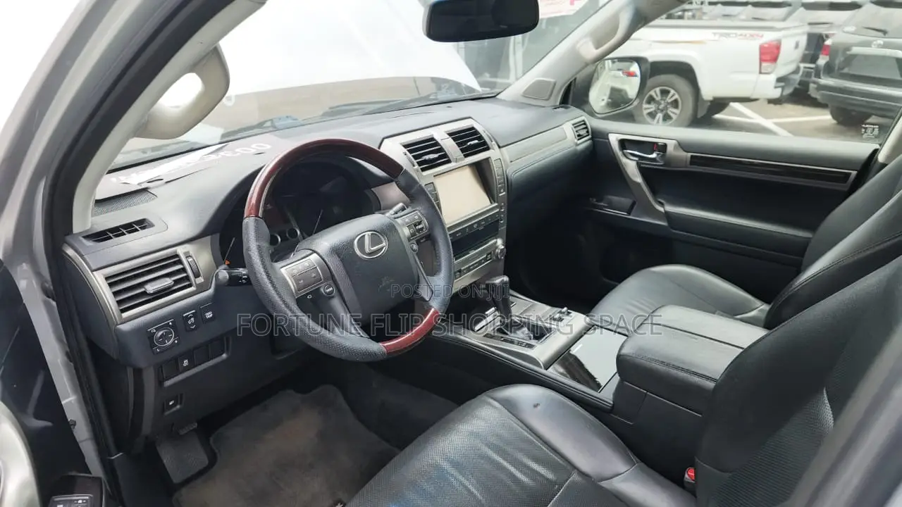 Lexus GX 2013 Silver