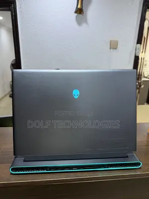 Laptop Alienware M16 R1 16GB AMD Ryzen 9 SSD 1T