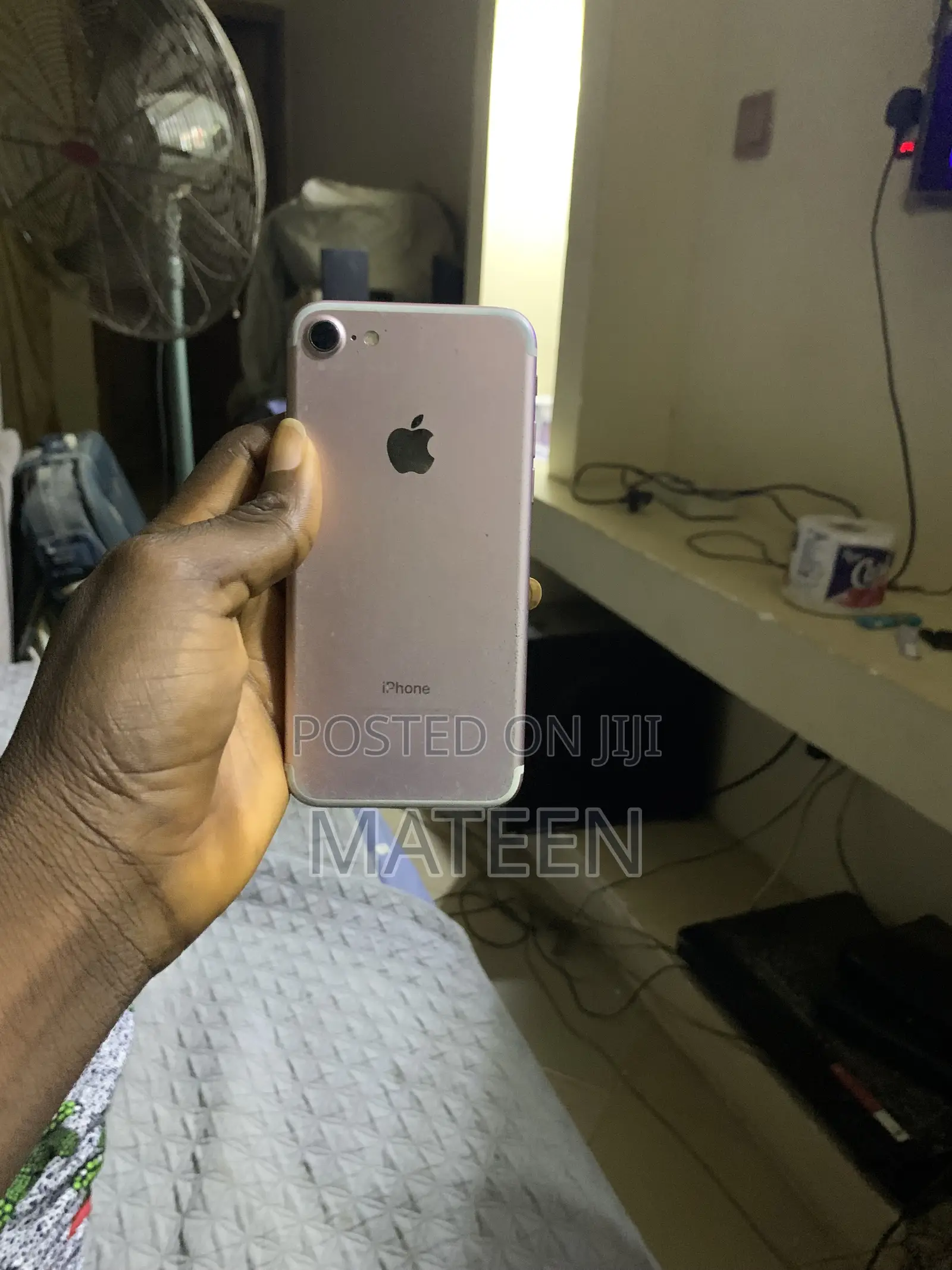 Apple iPhone 7 32 GB Rose Gold