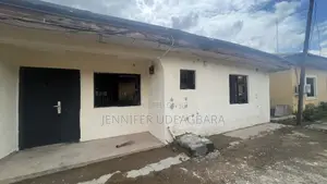 3bdrm Bungalow in Dutse Alhaji for rent