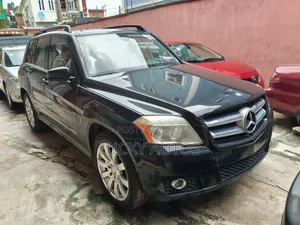 Mercedes-Benz GLK-Class 2011 Black