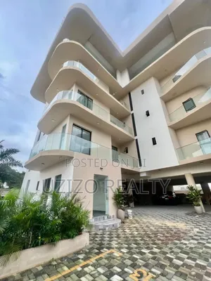 3bdrm Apartment in Lekki Phase 1 for sale