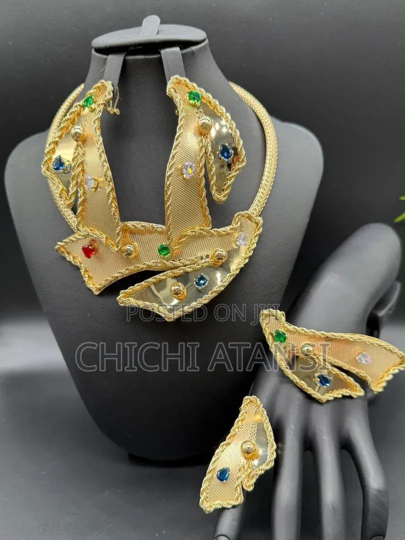 Jewlweries /Fabric