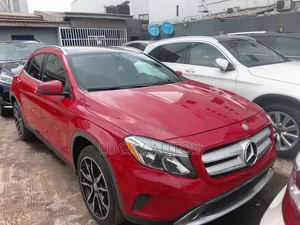 Mercedes-Benz GLA 250 2016 Red