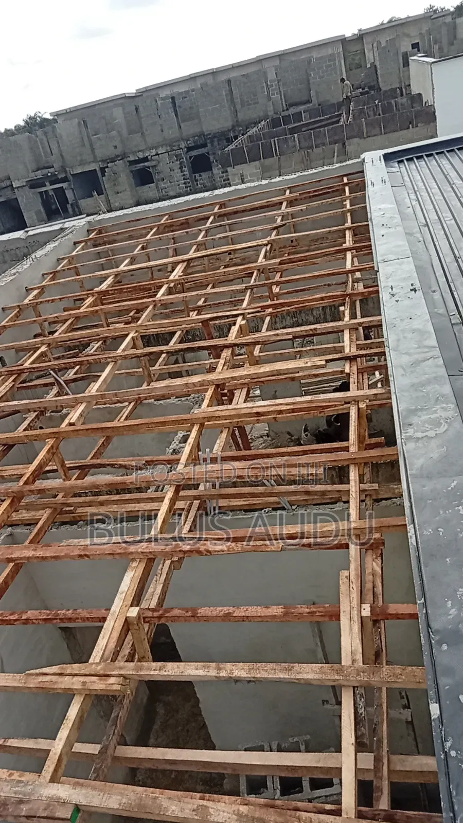 Professional Formwork Carpenter Available -Columns, Beams and Slabs