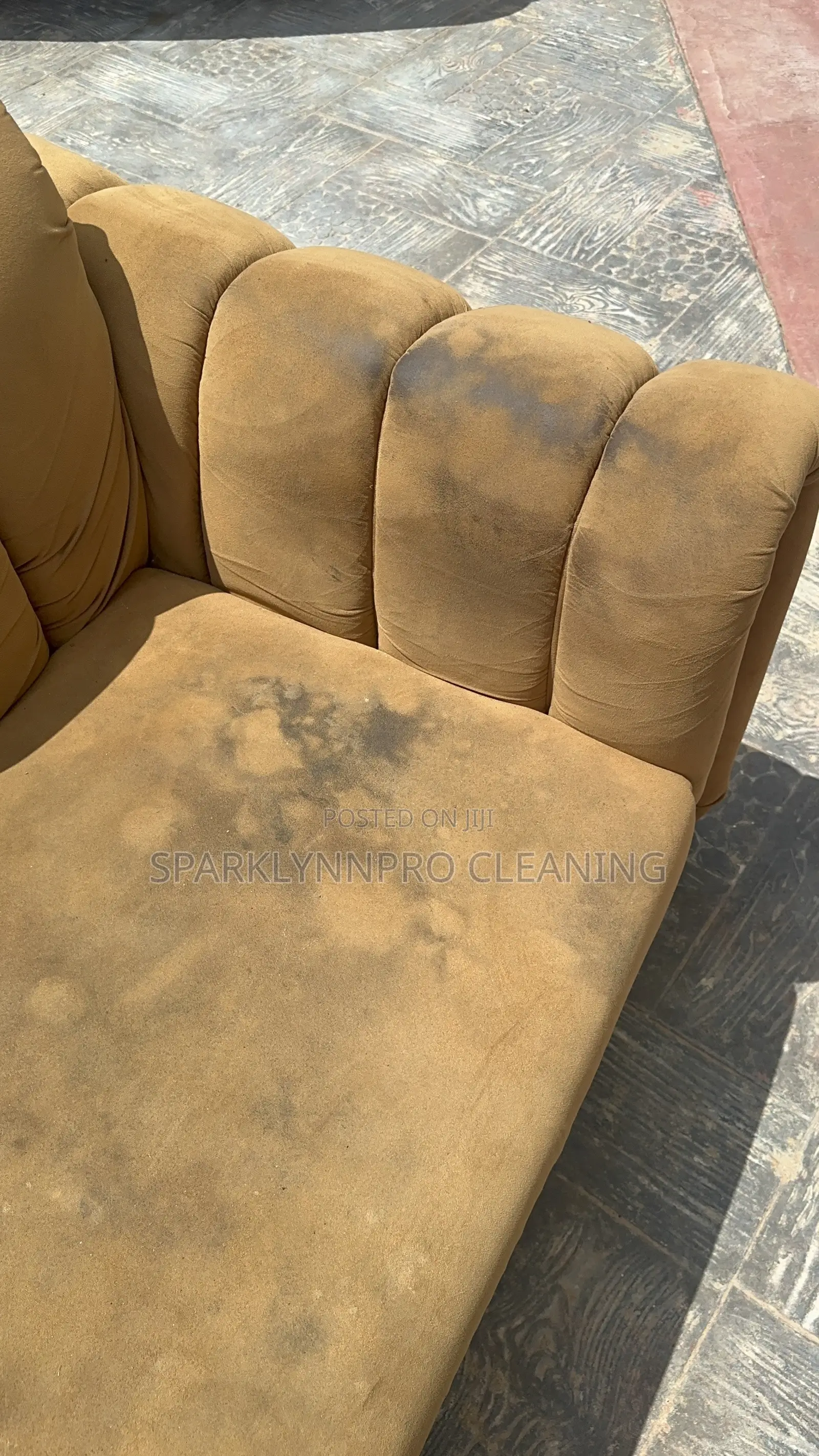 Sofa Deep Cleaning