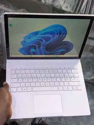 Laptop Microsoft Surface 2 8GB Intel Core i5 SSD 256GB