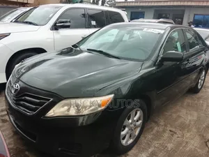 Toyota Camry 2010 Green