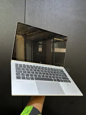 Laptop HP EliteBook x360 1030 G7 32GB Intel Core i7 SSD 512GB