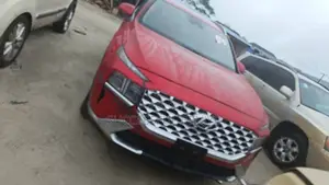Hyundai Santa Fe 2022 Red