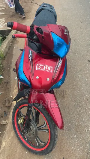 Twinco Spider 2025 Red