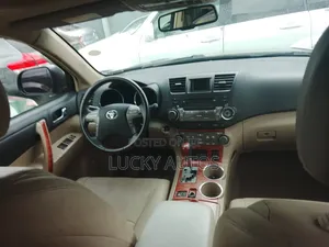 Toyota Highlander 2009 Black