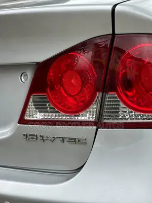 Honda Civic 2010 Silver