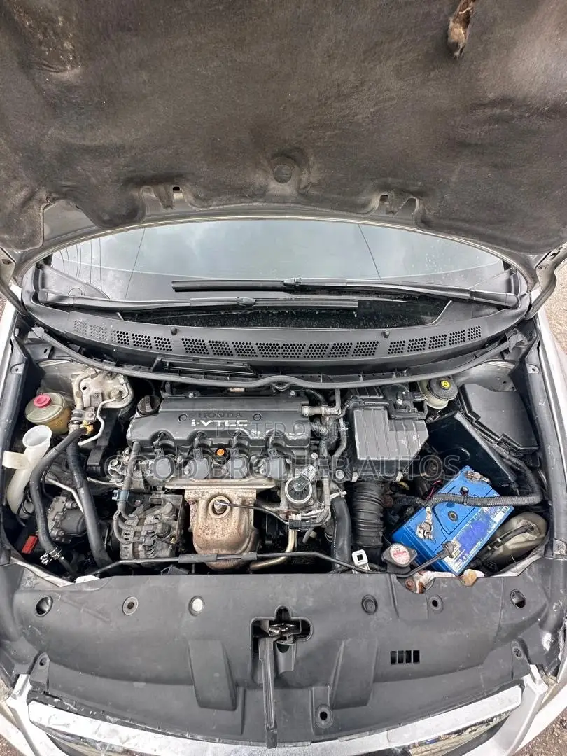 Honda Civic 2010 Silver
