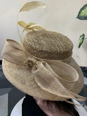 Champagne Gold Cinamen Hat