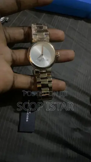 Marc Jacobs the Round Watch (Rose Gold)