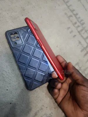 Samsung Galaxy A12 128 GB Red