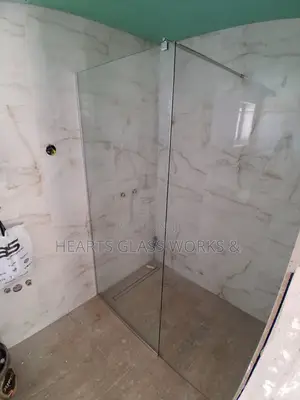 One-Sided Glass Installation With 10mm Tempered Glass