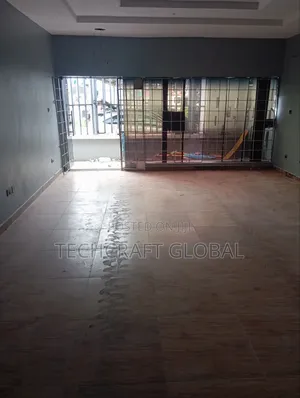 Spacious Shop to Let With a Toilet Ensuite Directly Facing the Express