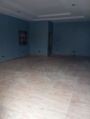 Spacious Shop to Let With a Toilet Ensuite Directly Facing the Express