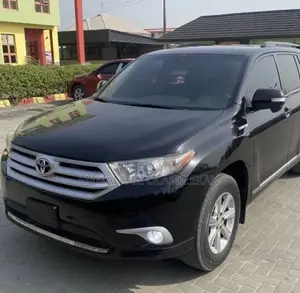 Toyota Highlander 2014 Black
