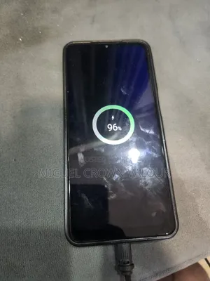 Samsung Galaxy A12 128 GB Red