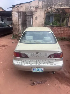 Toyota Corolla Fielder 1.8 S 2001