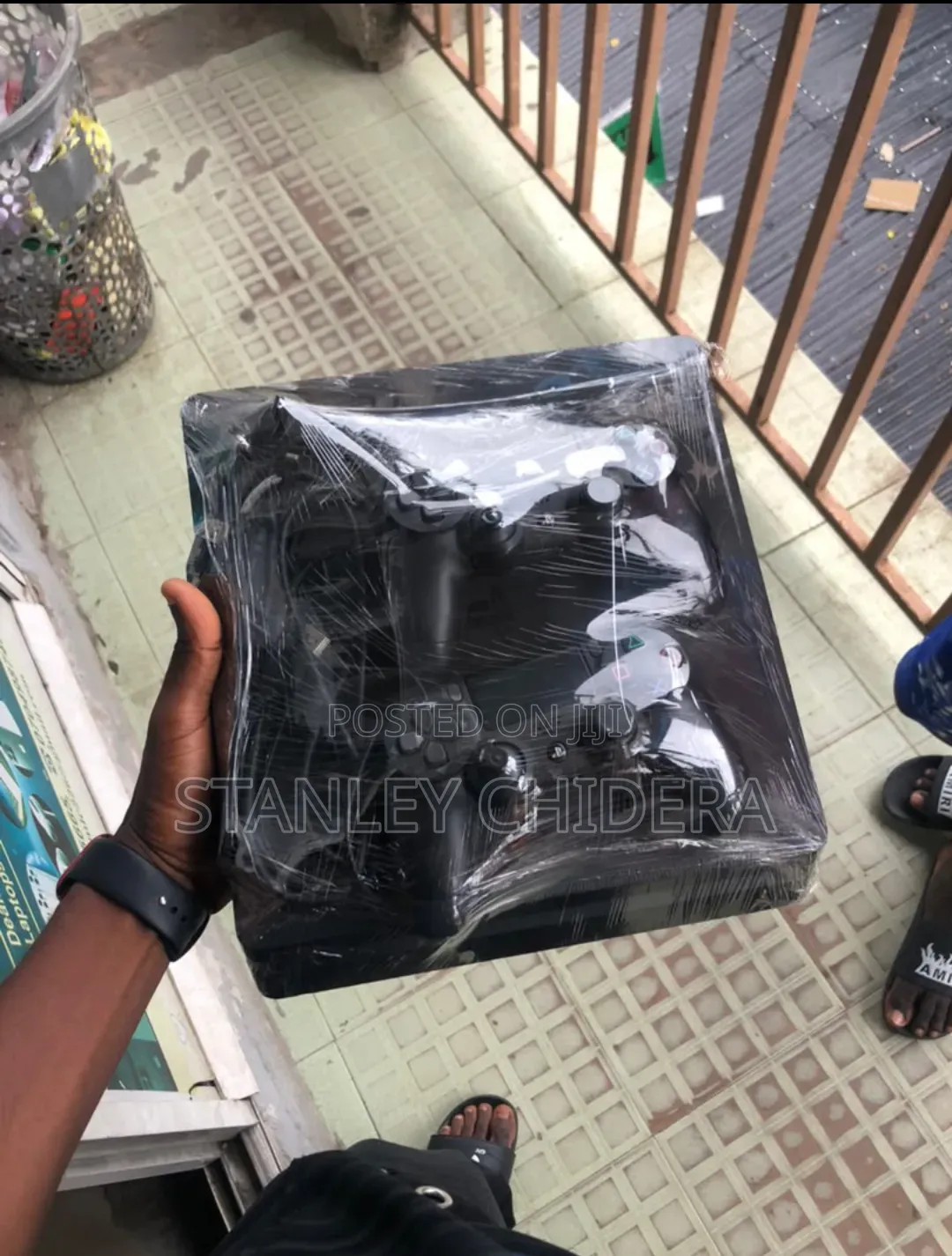 Play Station 4 Available